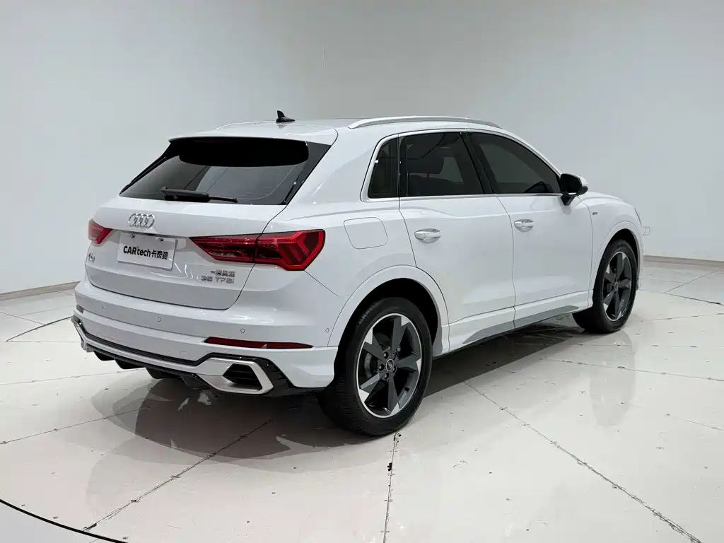 Audi Q3 — миниатюра 26