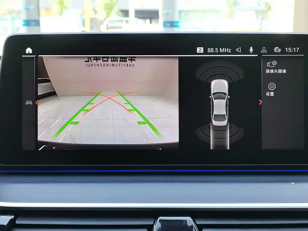 BMW 5 Series — миниатюра 17