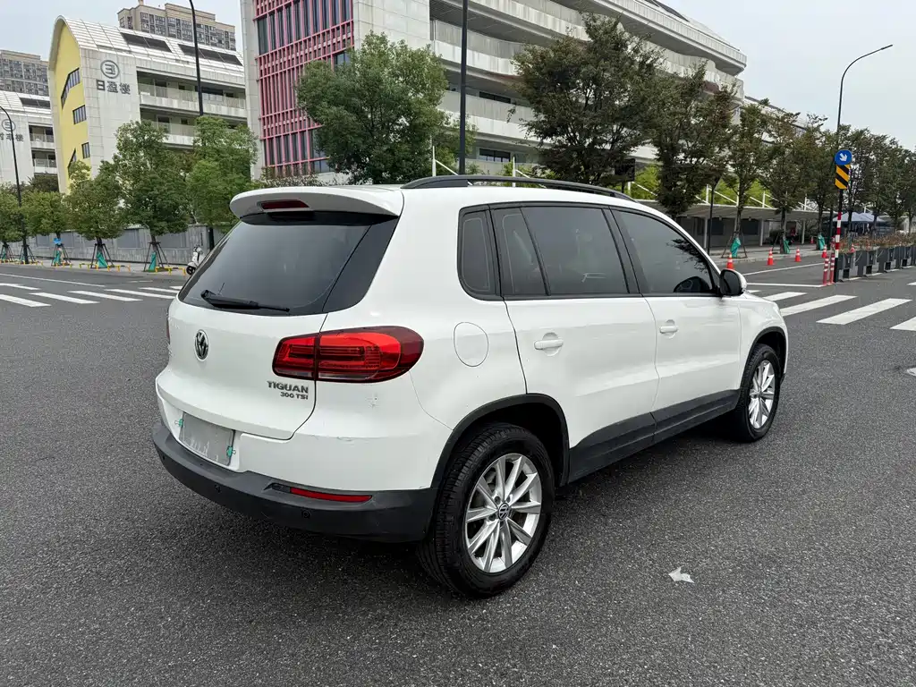 Volkswagen Tiguan — миниатюра 6