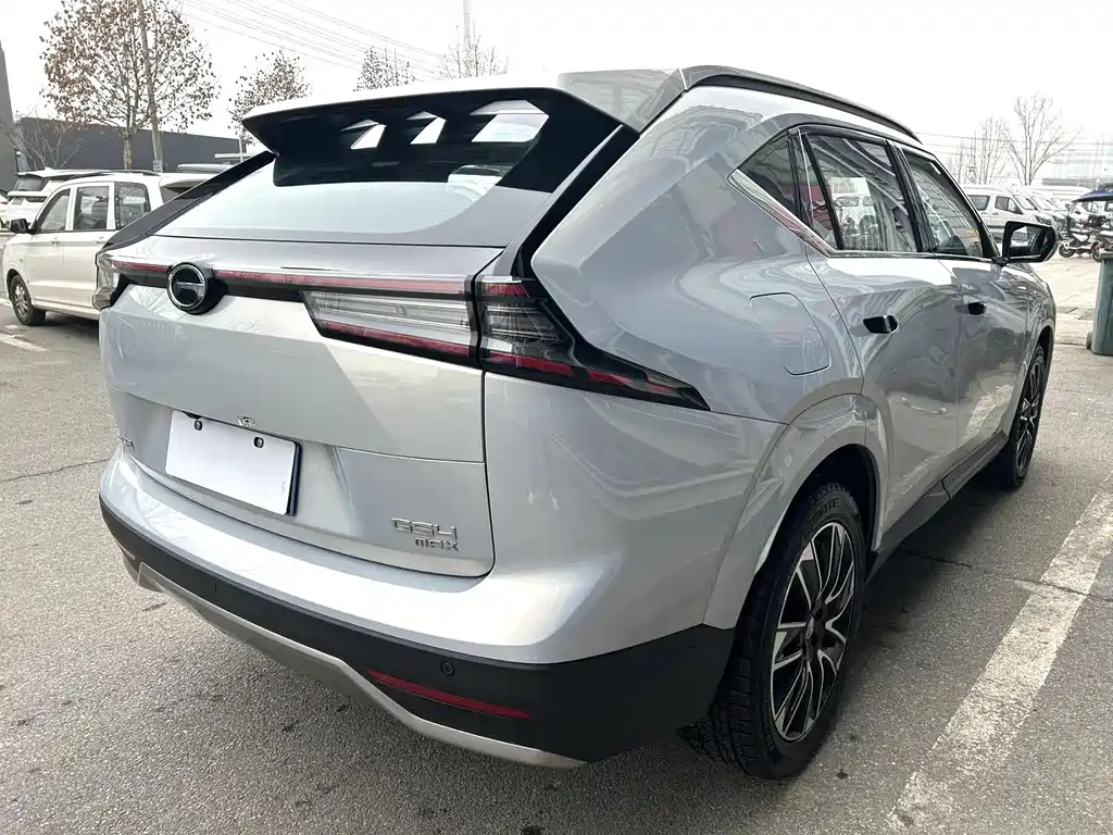 GAC TRUMPCHI GS4
