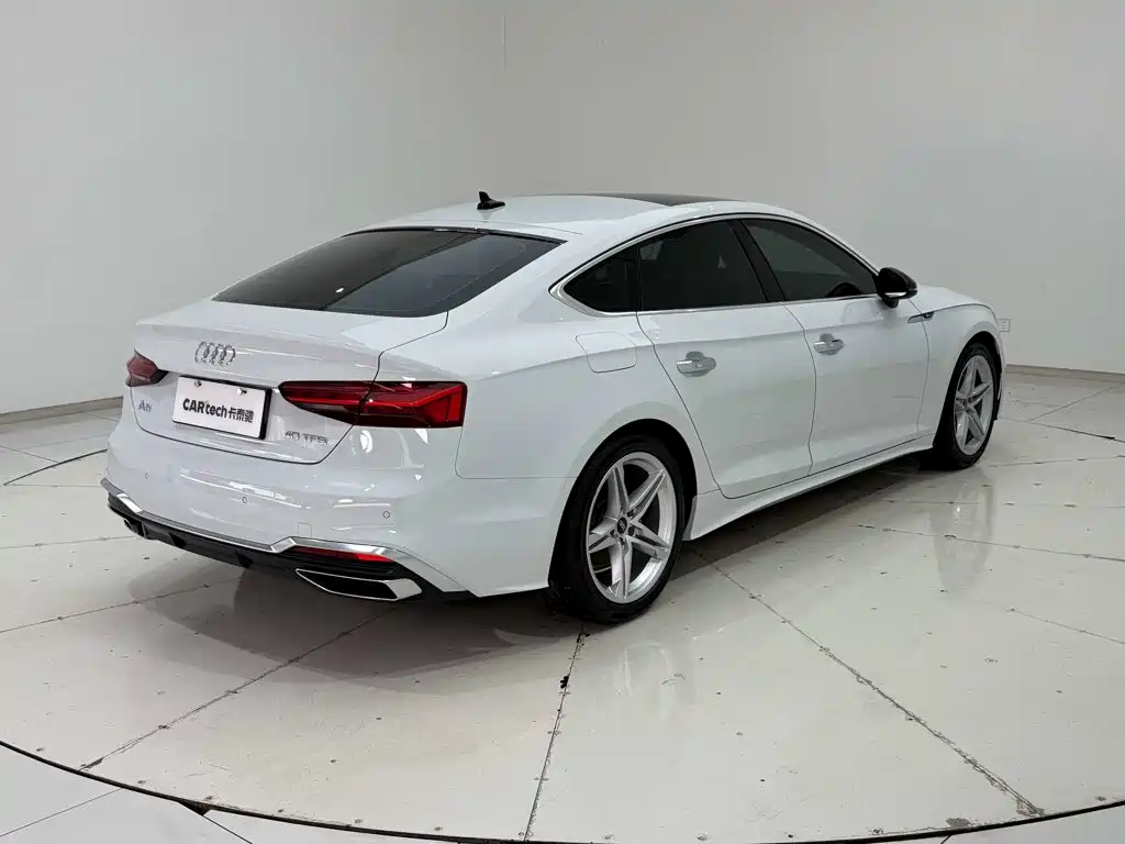 Audi A5 (Import) — миниатюра 27