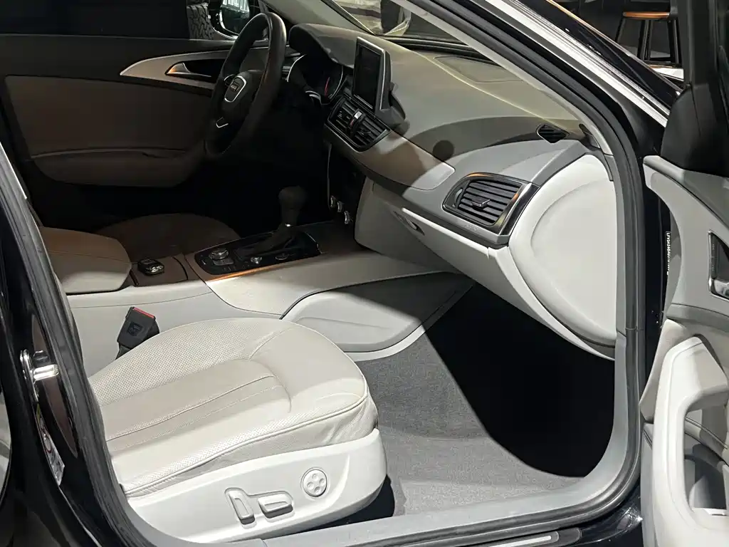 Audi A6L 2014 TFSI