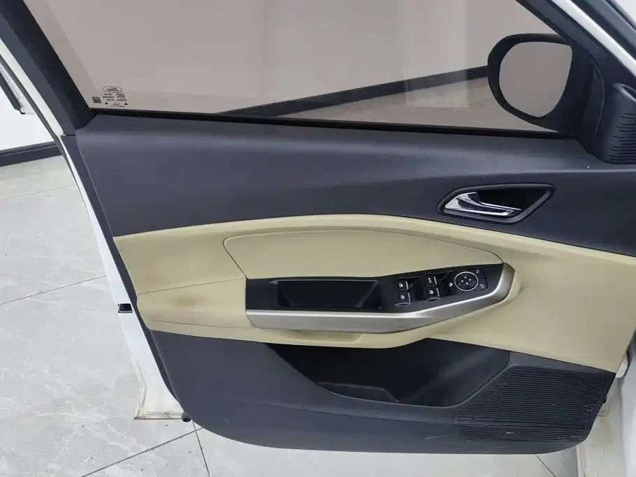 Ford Escort — миниатюра 7