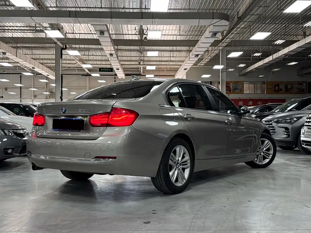BMW 3 Series — миниатюра 28