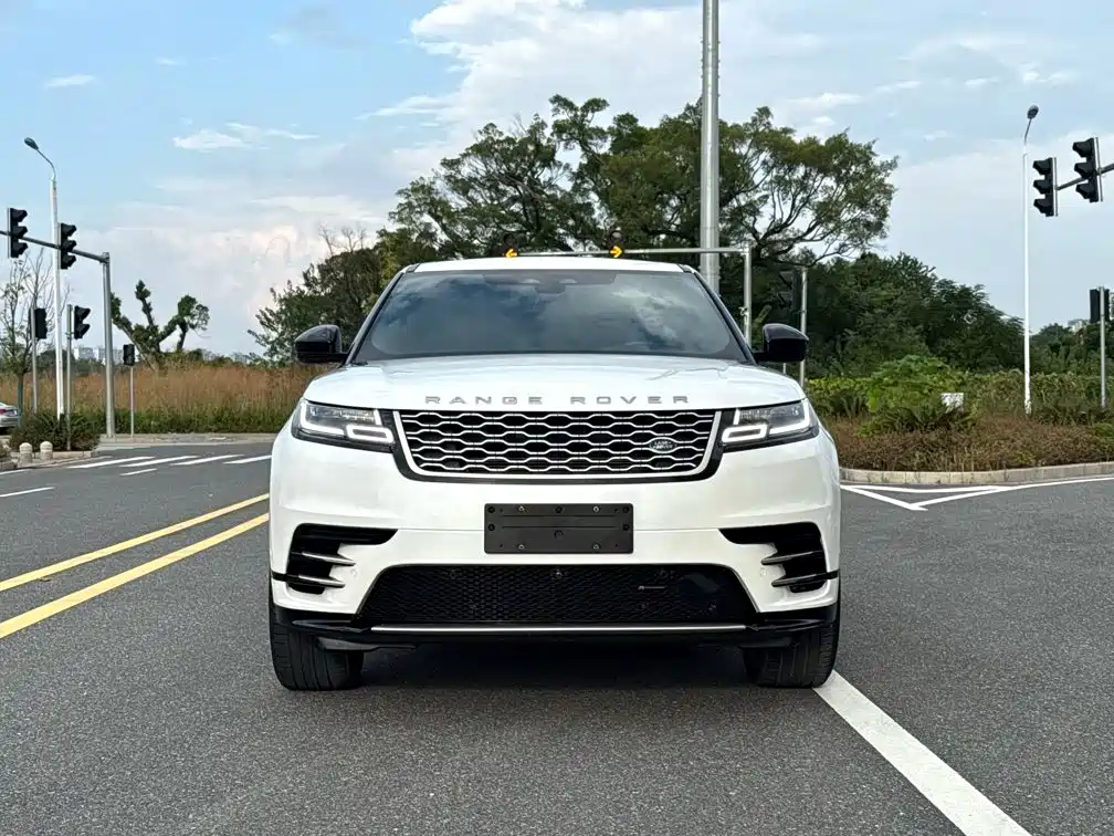 Land Rover Velar — миниатюра 3