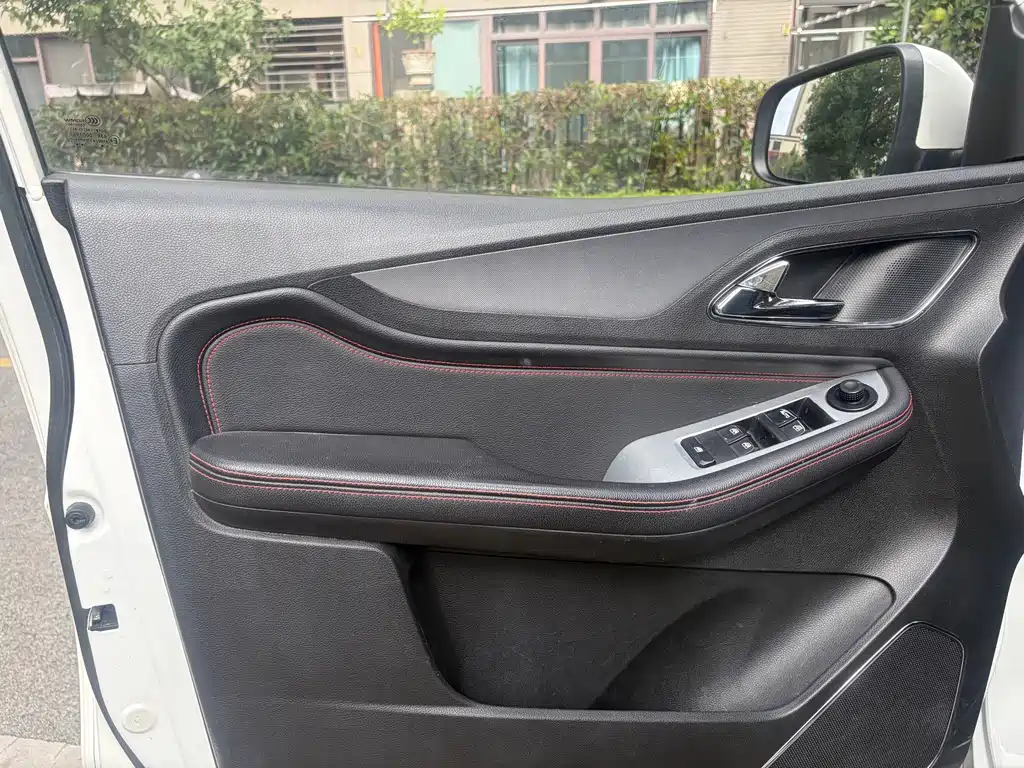 Baojun 560 — миниатюра 15