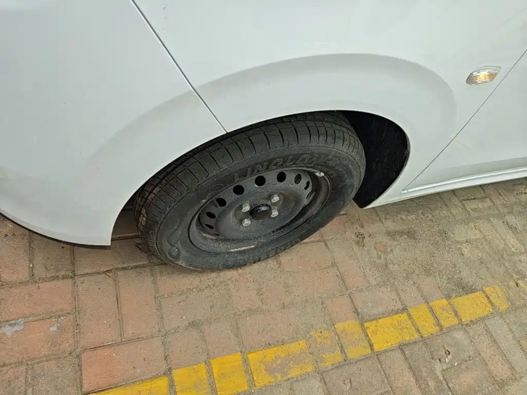 Wuling Hongguang EV — миниатюра 23