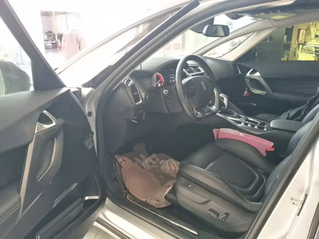 DS DS 5 — миниатюра 16