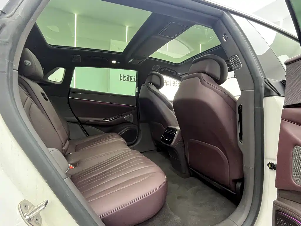 Denza Z9GT 2024 1100 Ultra