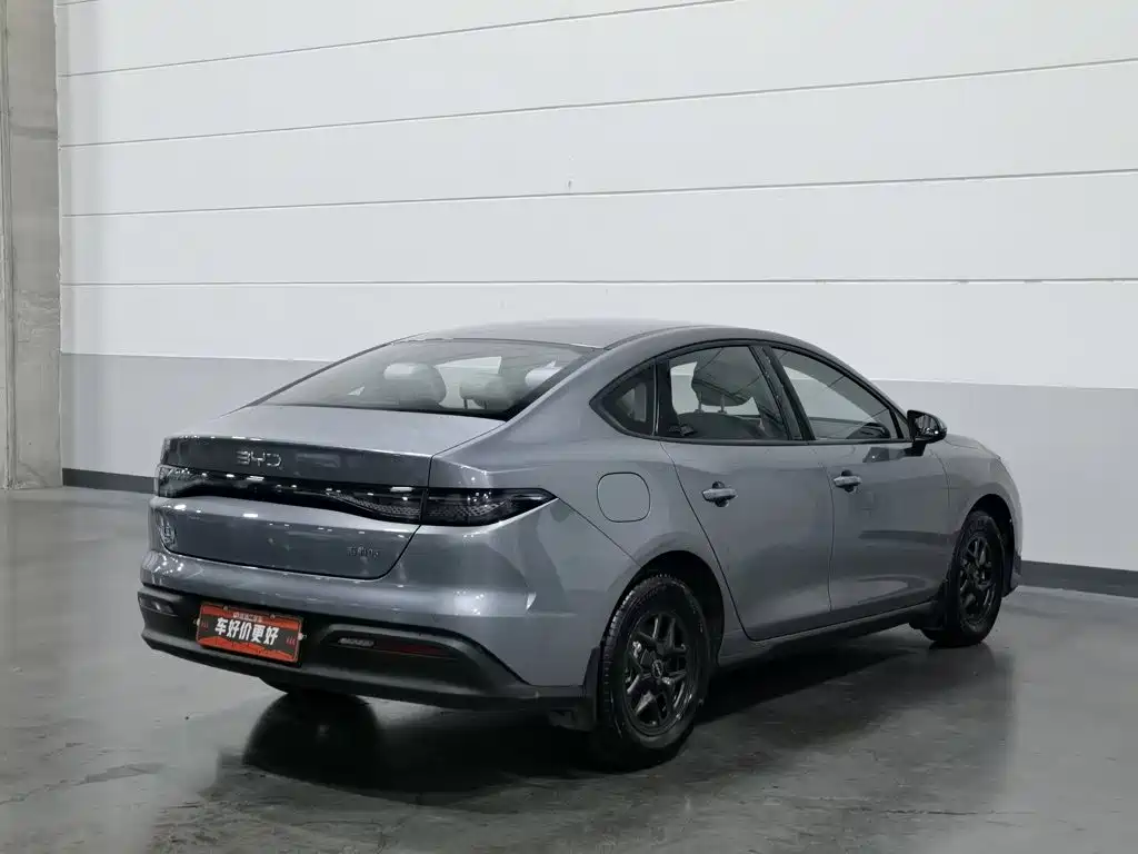 BYD Seal 05 DM-i — миниатюра 2