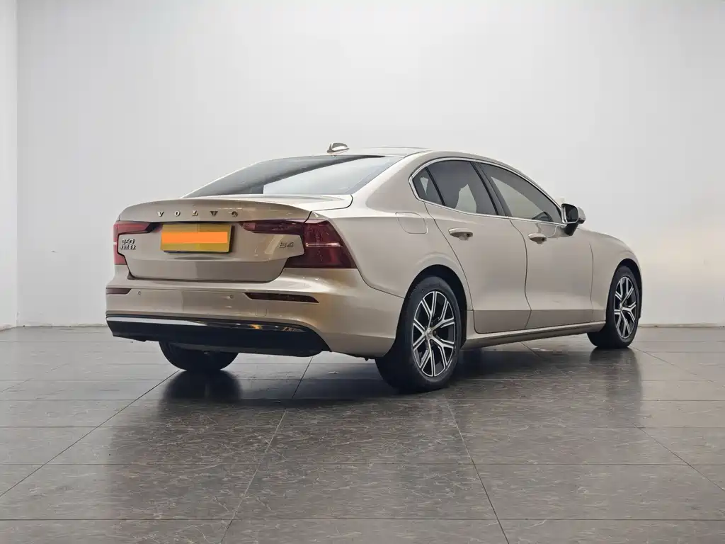 Volvo S60 — миниатюра 3
