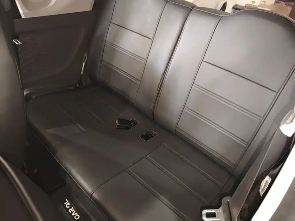 Wuling MINIEV — миниатюра 17