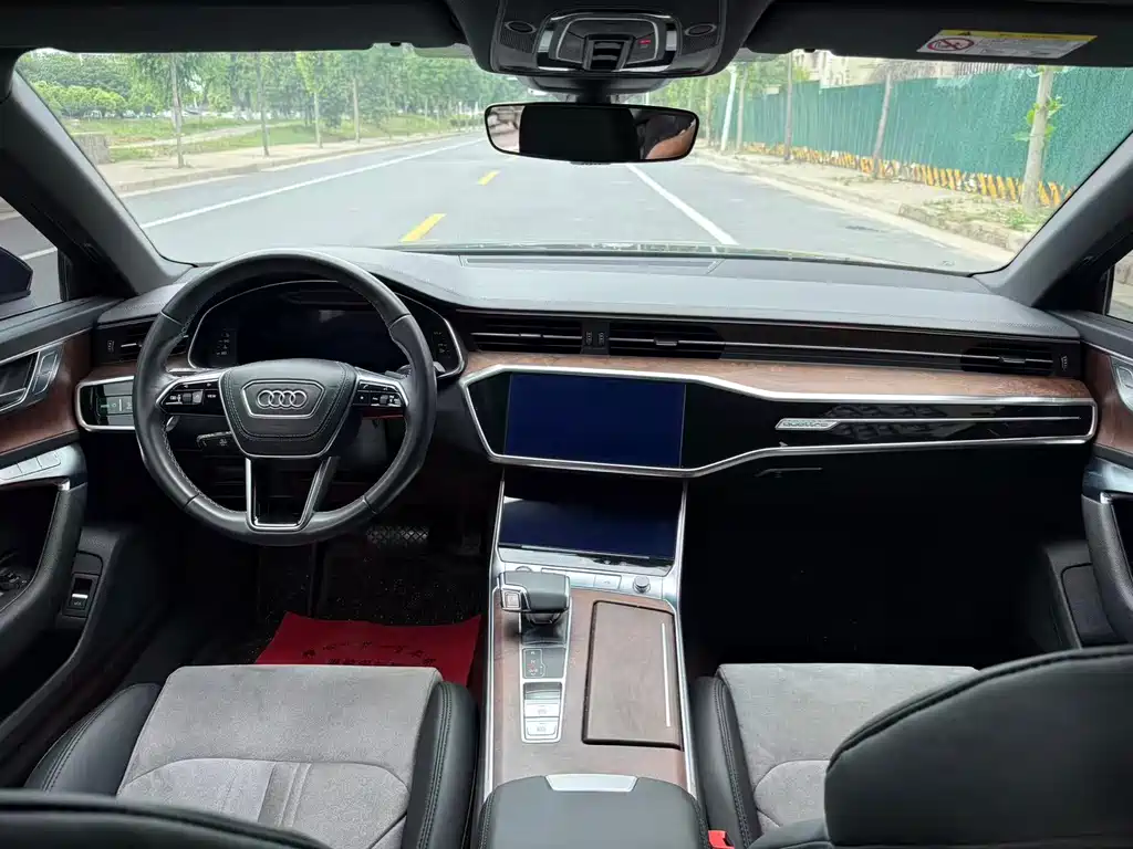 Audi A6L 2023 45 TFSI quattro