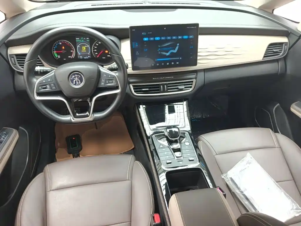 BYD MAX New Energy — миниатюра 10