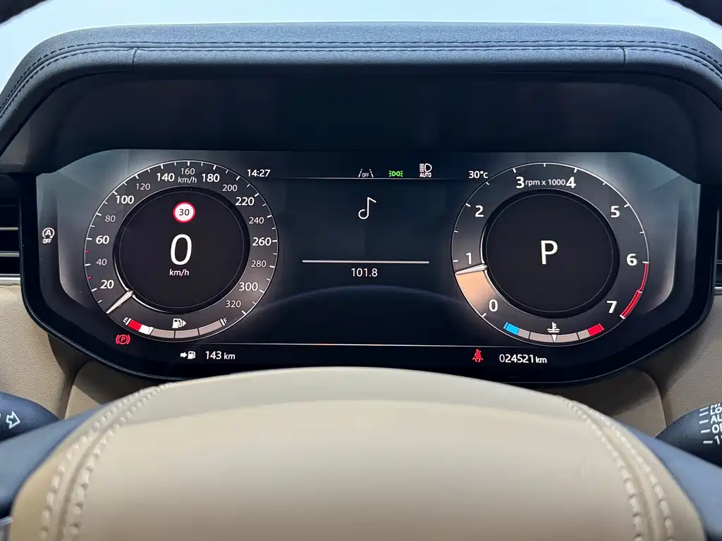 Land Rover Range Rover — миниатюра 8