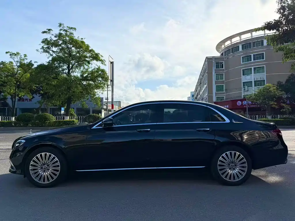 Mercedes-Benz E-Class E 2021 E 300 L Luxury