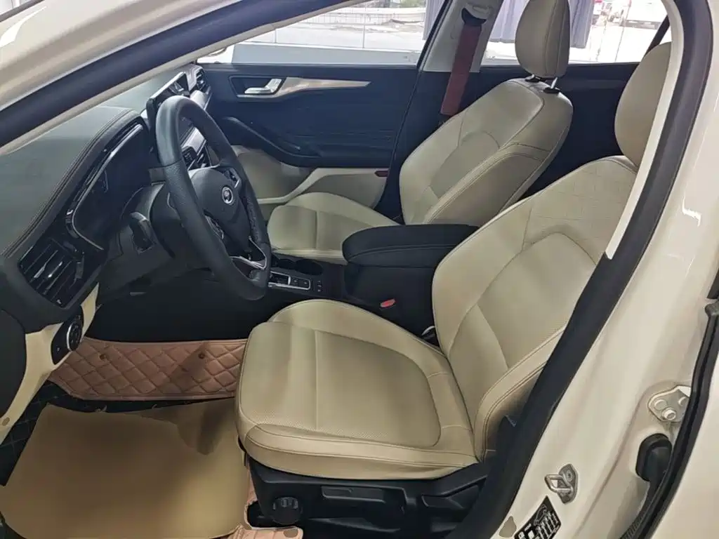 Ford Focus — миниатюра 15