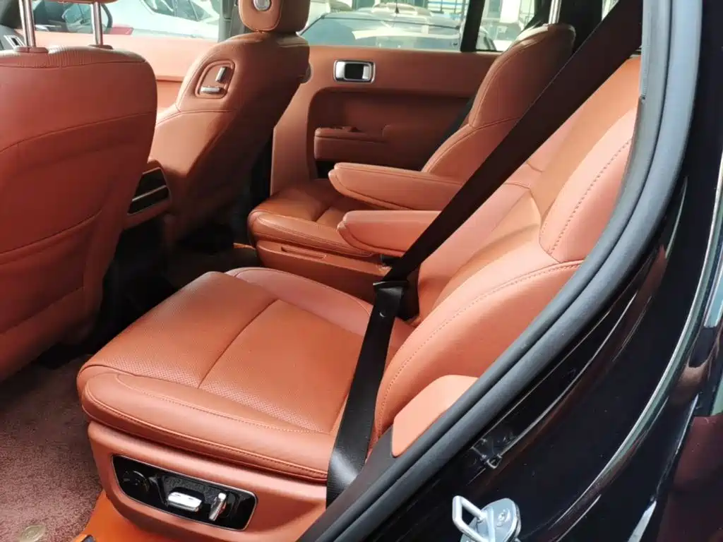 Li Auto Li L8 — миниатюра 17