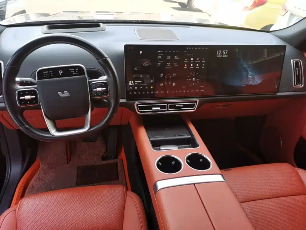 Li Auto Li L8 — миниатюра 10