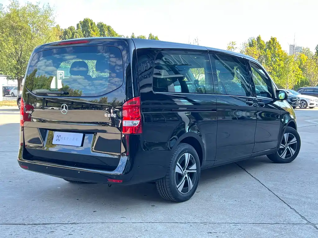 Mercedes-Benz Vito — миниатюра 4