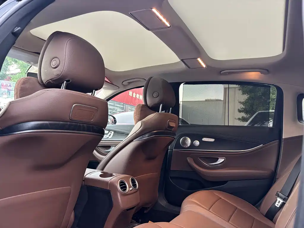 Mercedes-Benz E-Class E 2018 E 300 L Luxury