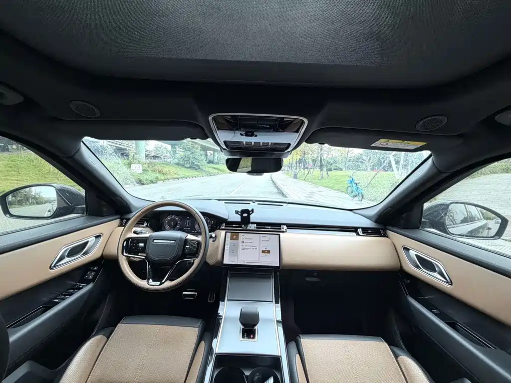 Land Rover Velar — миниатюра 8