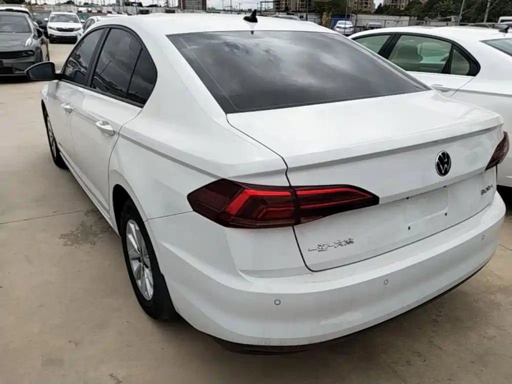 Volkswagen Bora — миниатюра 5