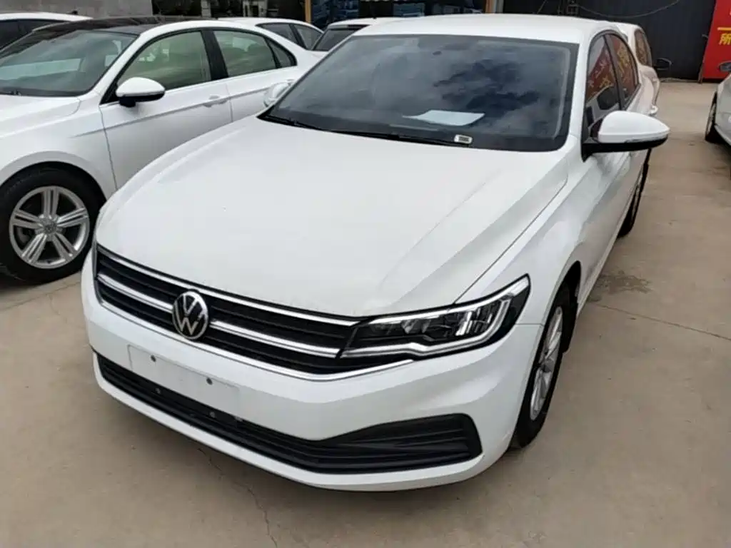 Volkswagen Bora — миниатюра 2