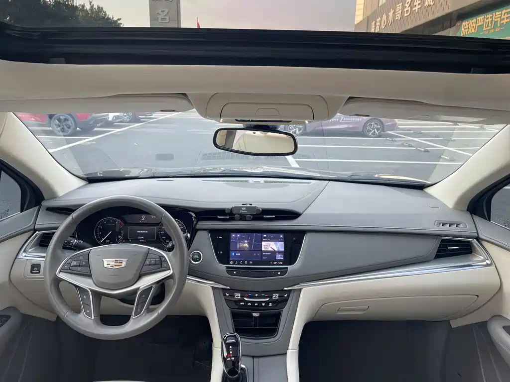 Cadillac XT5 — миниатюра 17