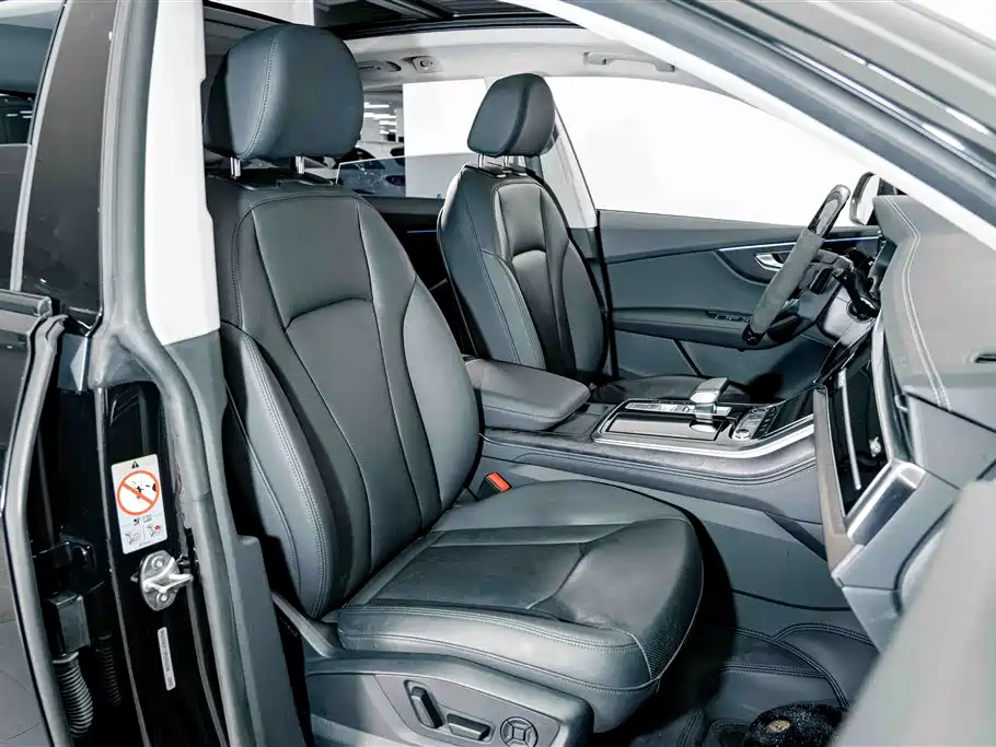Audi Q8 — миниатюра 21