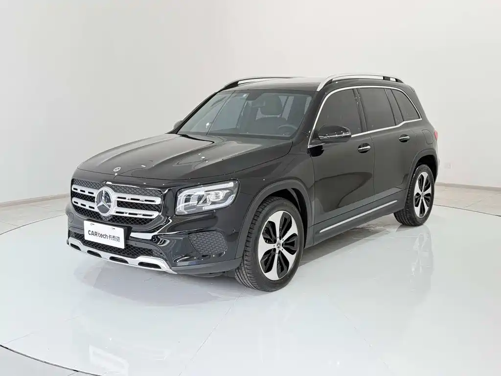 Mercedes-Benz GLB — миниатюра 18