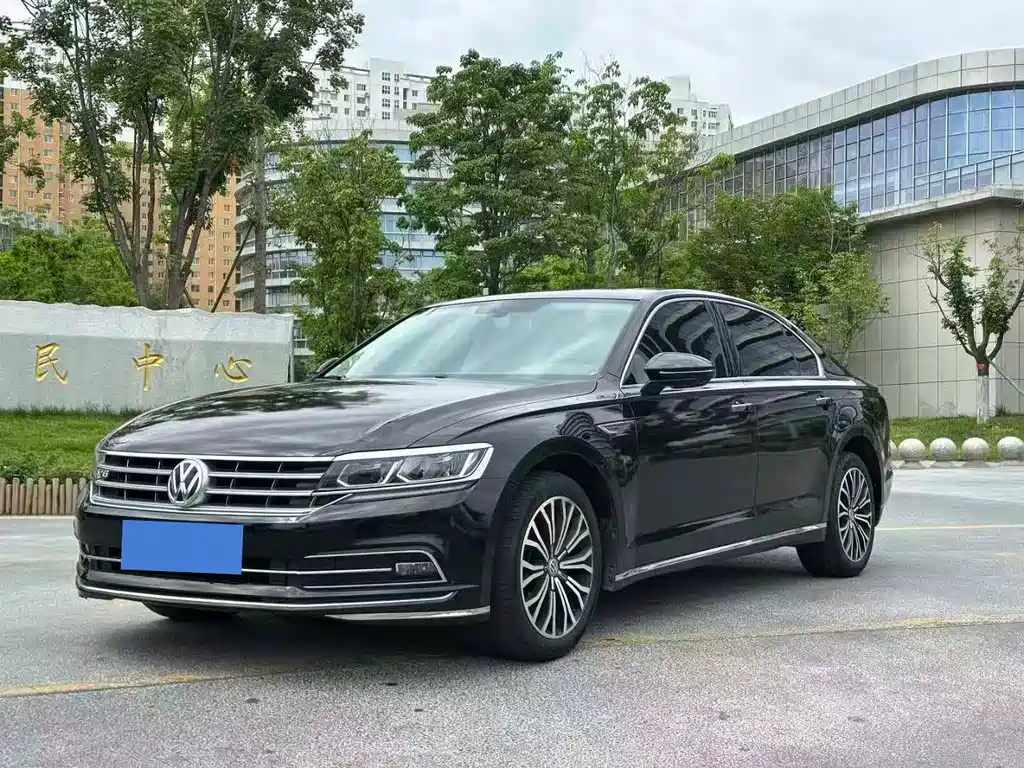 Купить Volkswagen Phideon