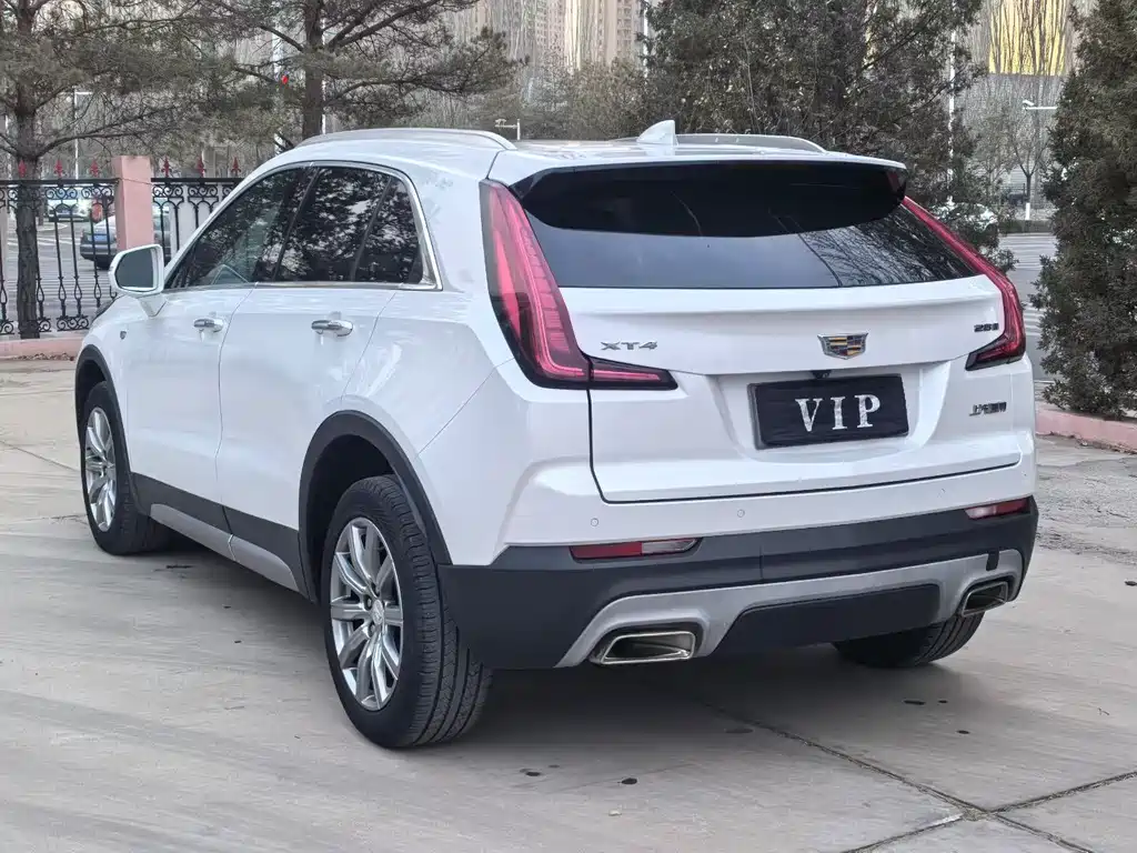Cadillac XT4 — миниатюра 9