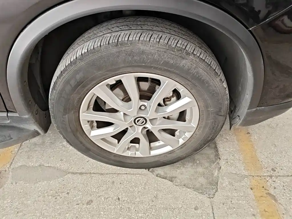 Nissan X-Trail — миниатюра 12