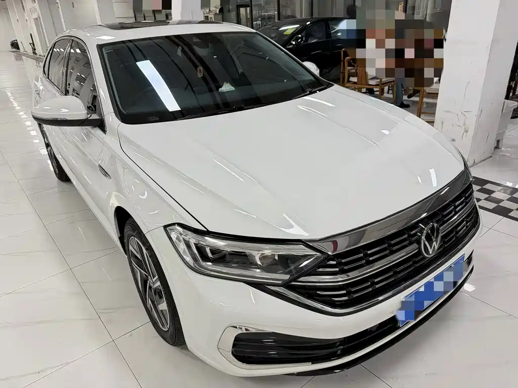 Volkswagen Sagitar — миниатюра 3