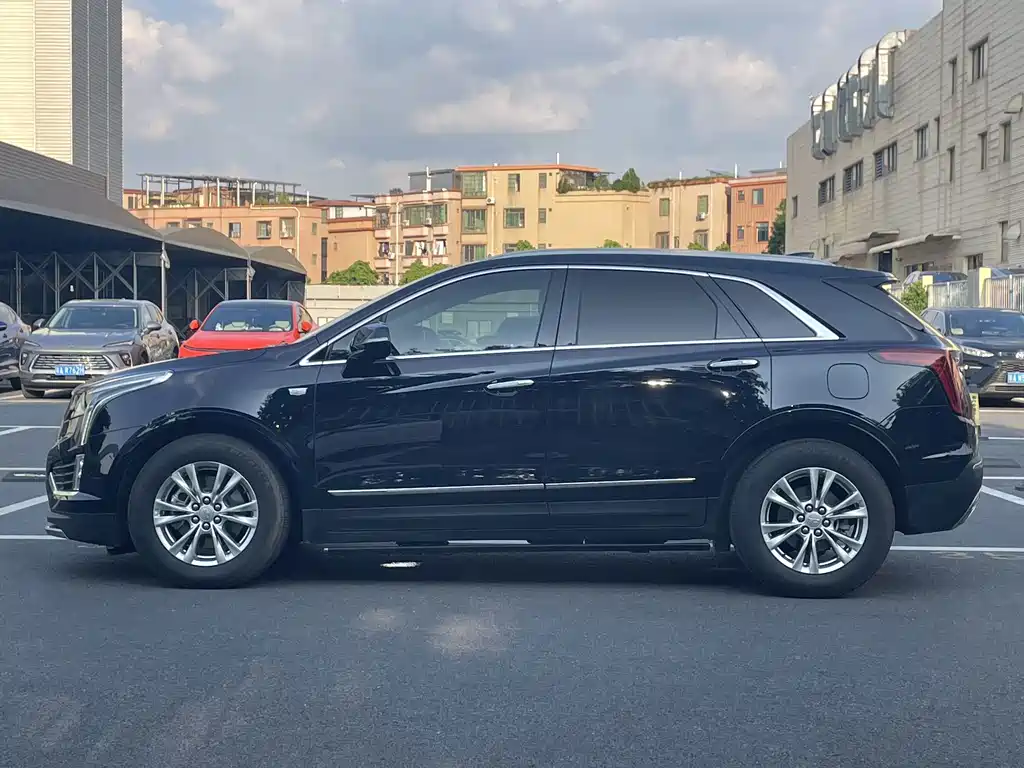 Cadillac XT5 — миниатюра 12