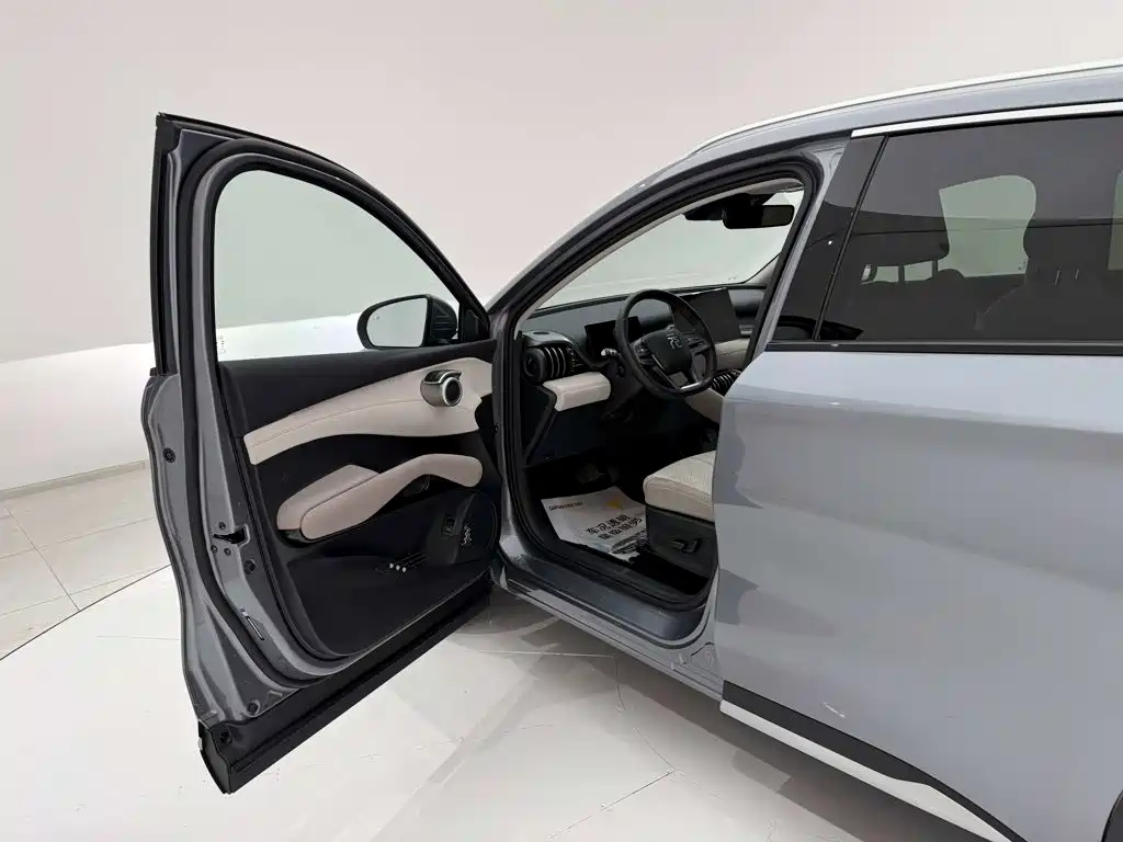 BYD Yuan Plus — миниатюра 3