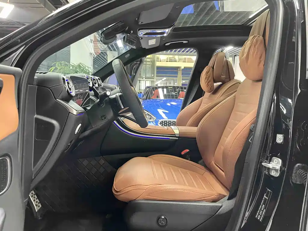 Mercedes-Benz GLC — миниатюра 8