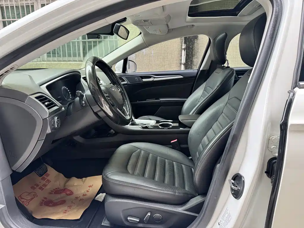Ford Mondeo — миниатюра 4