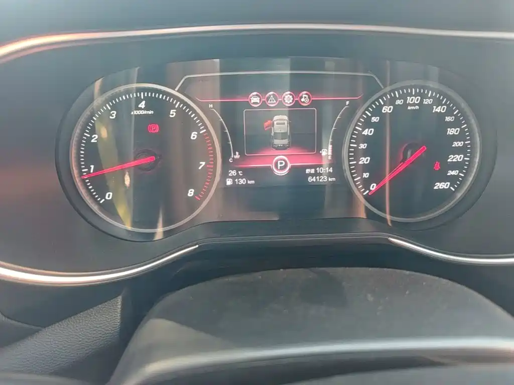 Hongqi Hongqi H5 — миниатюра 12
