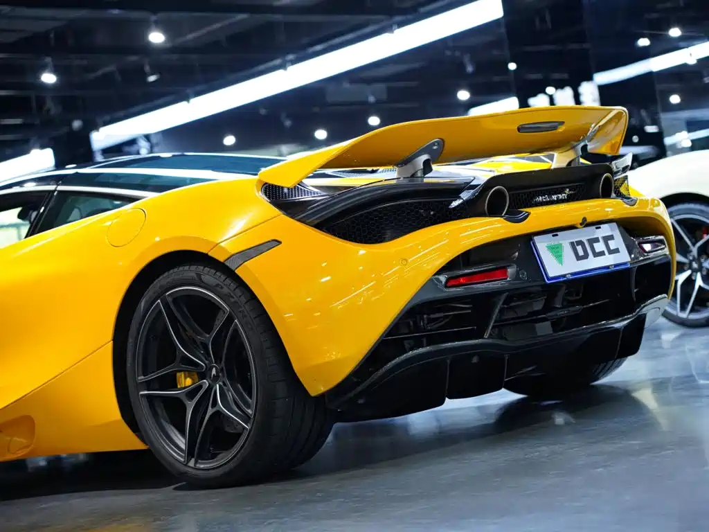 McLaren 720S — миниатюра 6