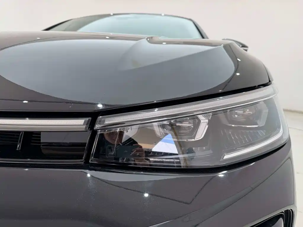Volkswagen Passat — миниатюра 9
