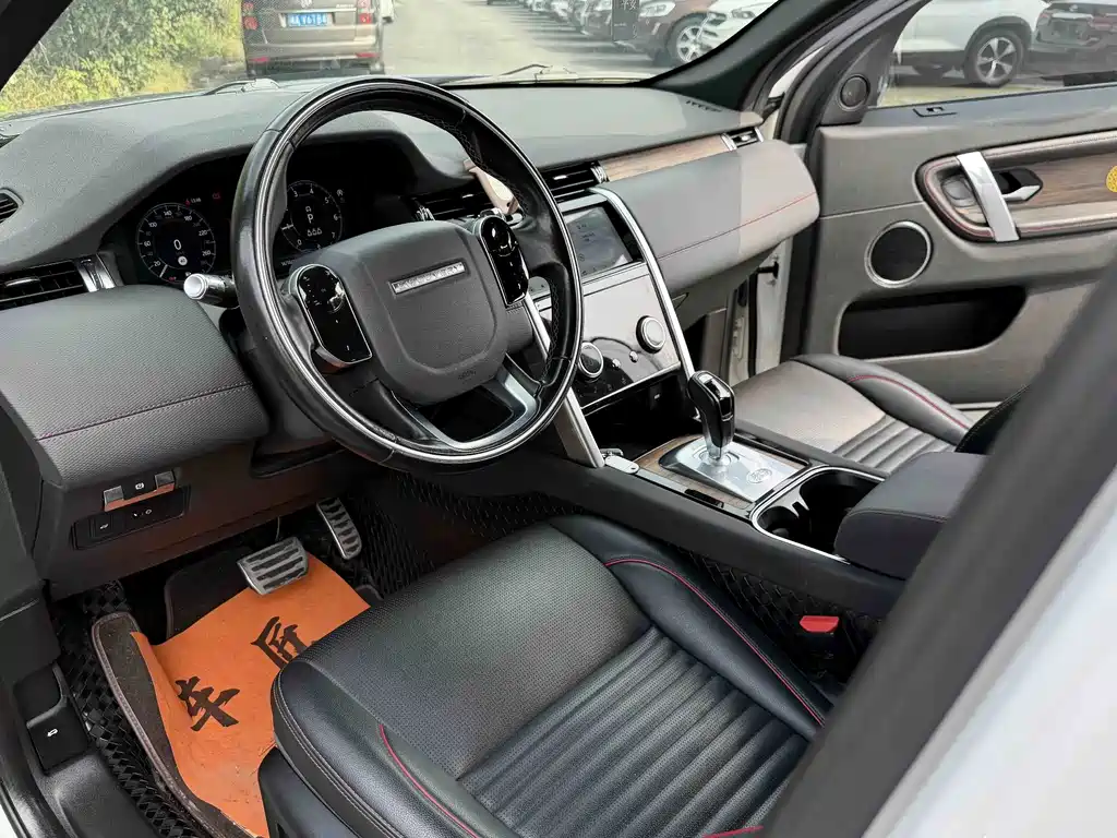 Land Rover Discovery Sport — миниатюра 7
