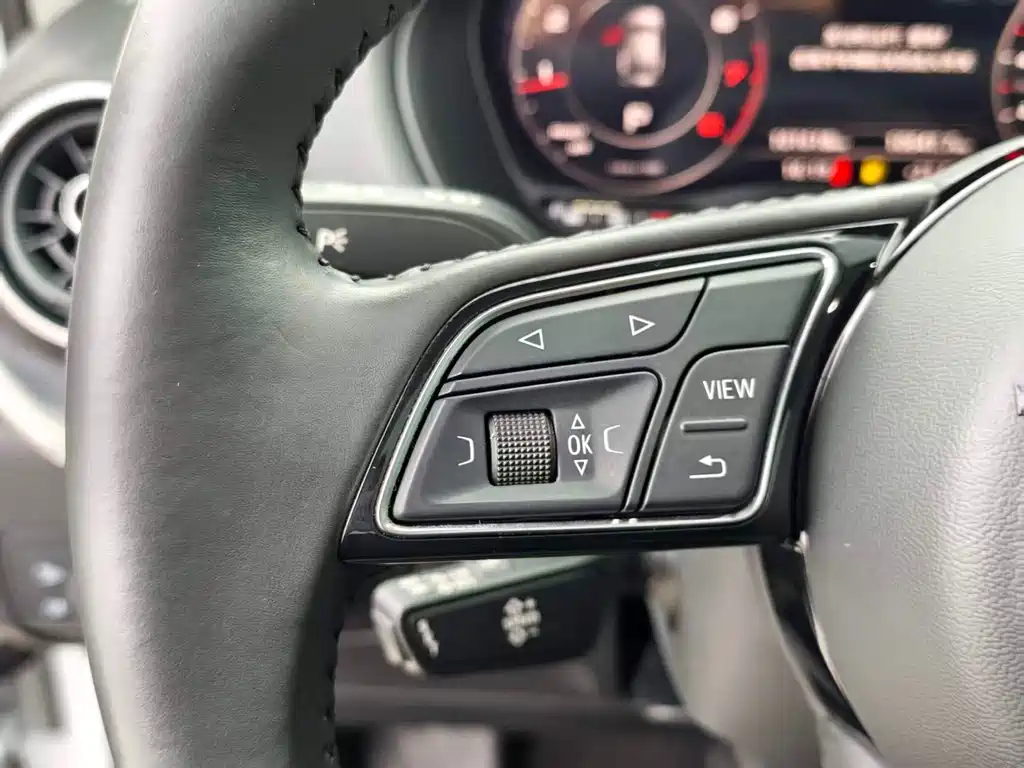 Audi Q2L — миниатюра 13