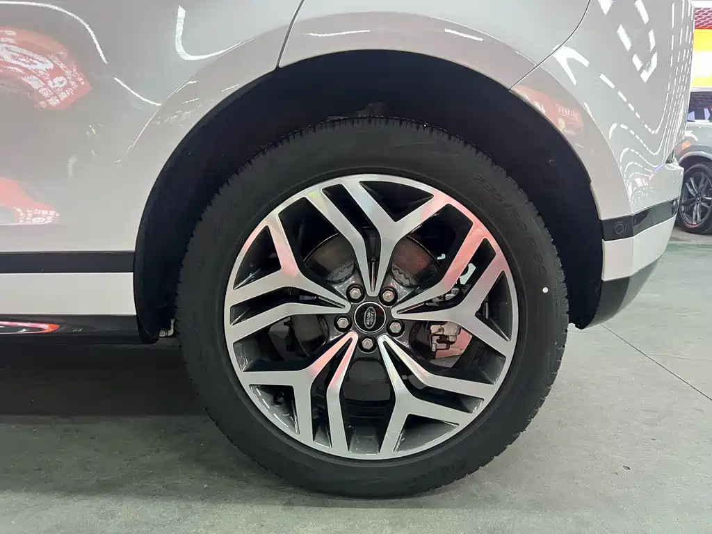 Land Rover Evoque — миниатюра 17