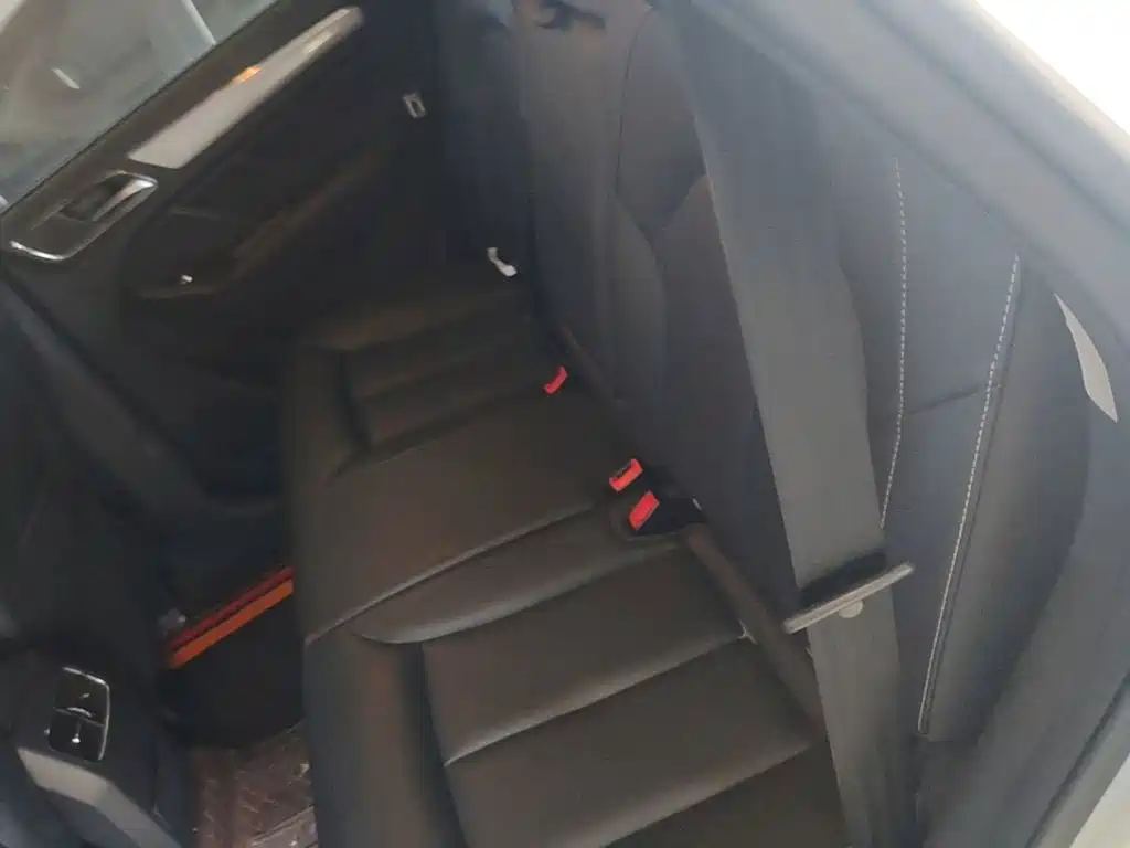 Roewe RX5 — миниатюра 22