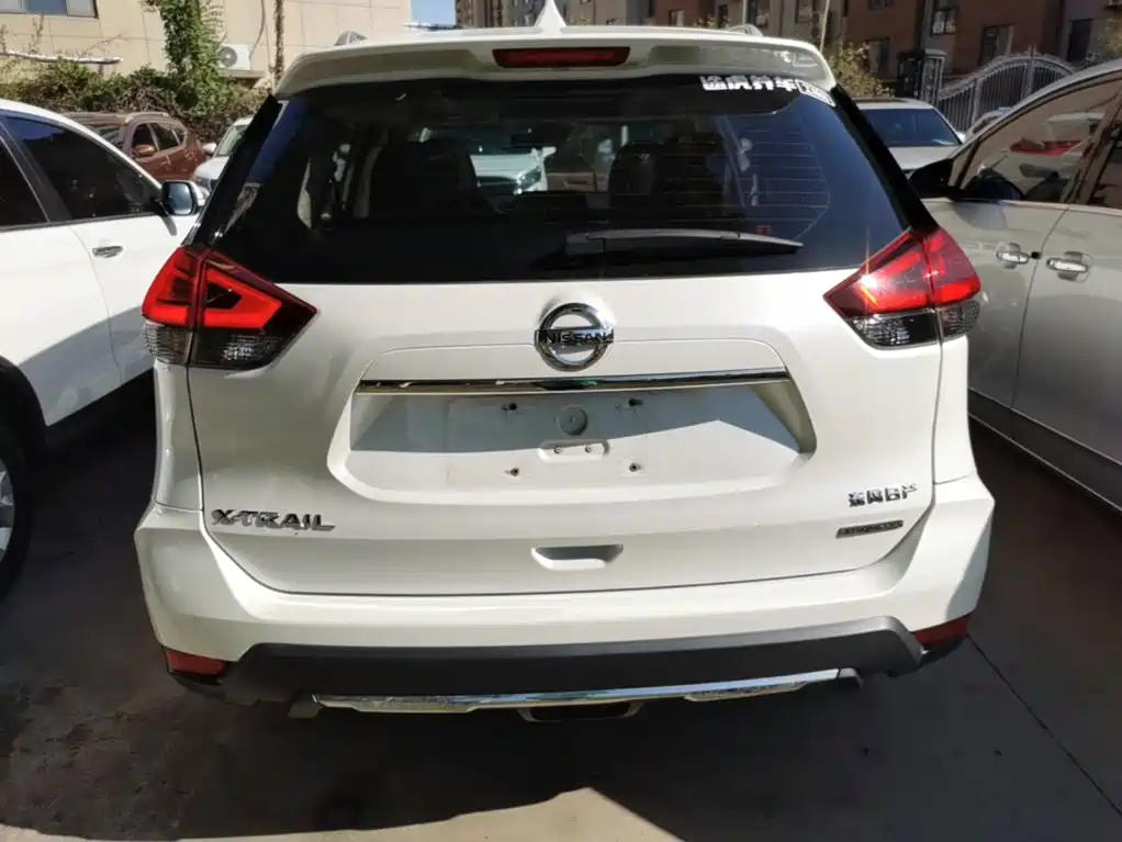 Nissan X-Trail — миниатюра 6
