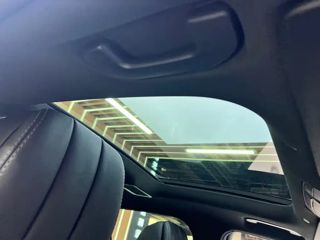 Mercedes-Benz GLC 2020 GLC 260 L 4MATIC Luxury