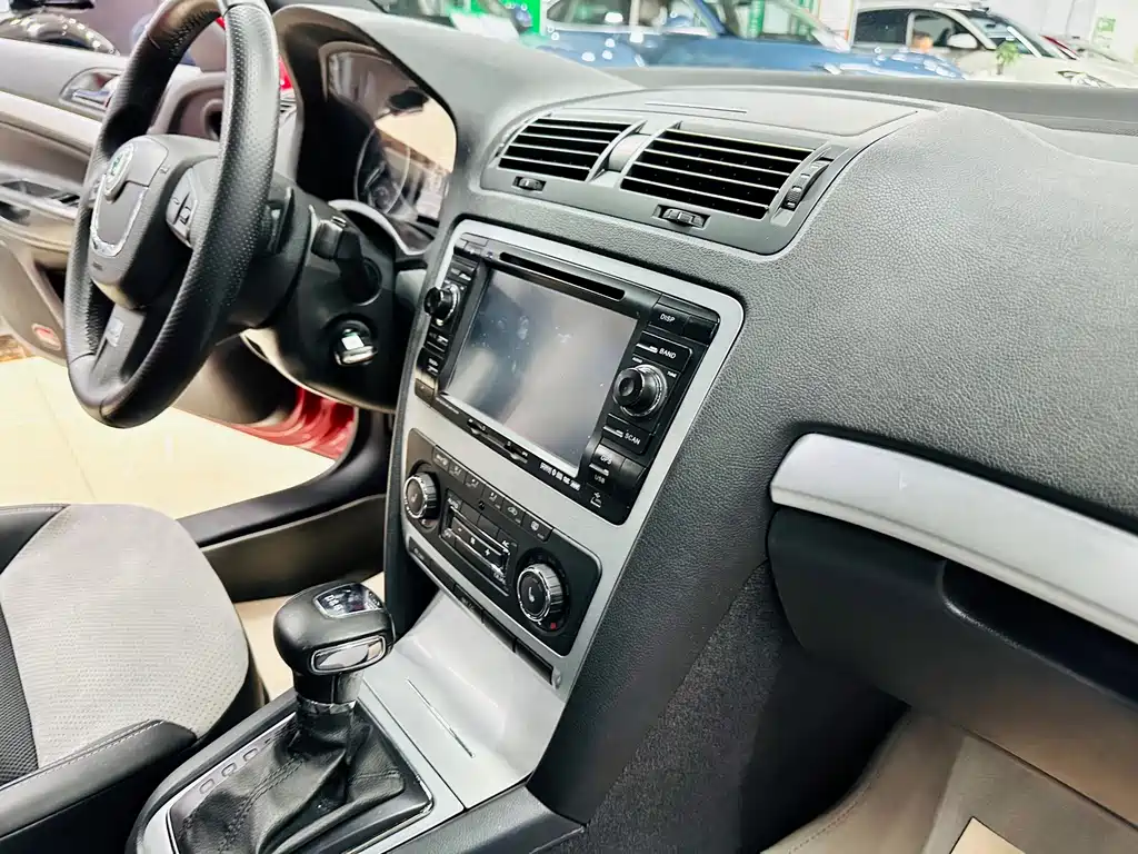 Skoda Octavia — миниатюра 29