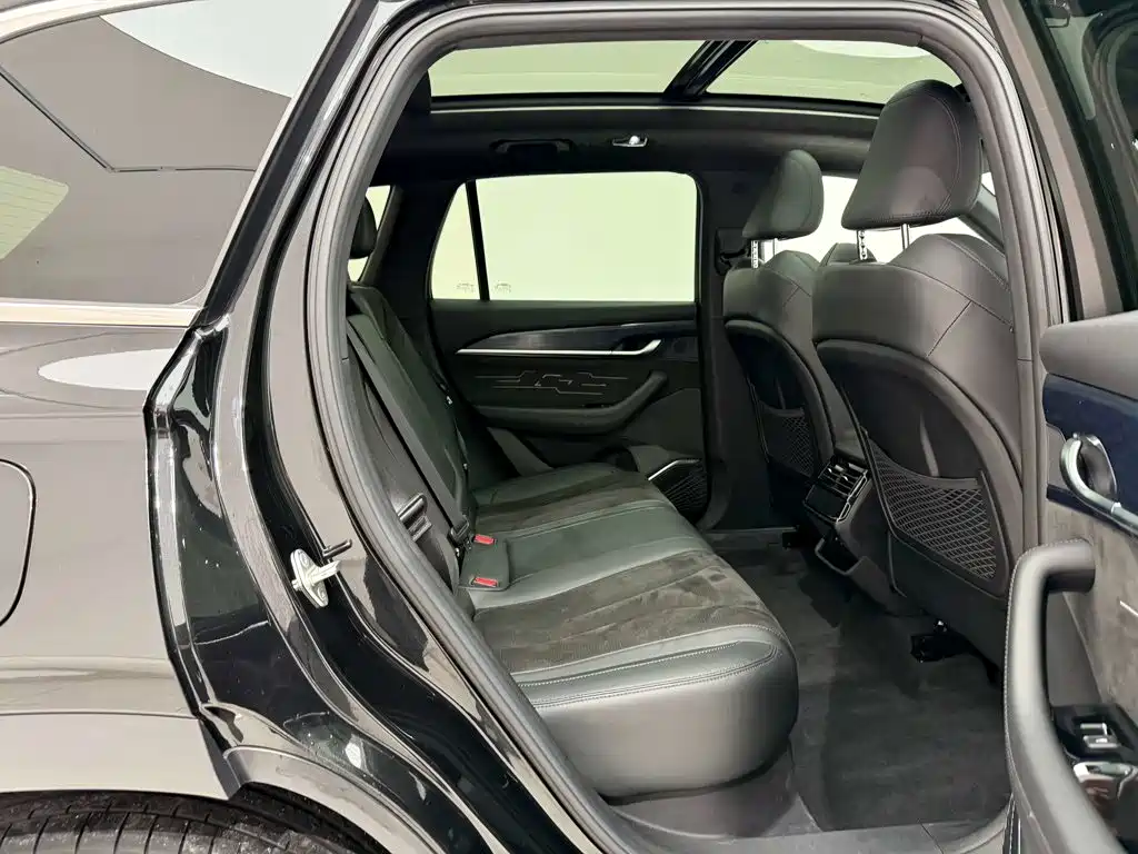 Geely Xingyue L — миниатюра 25